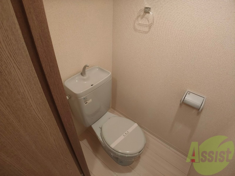 トイレ　こちらはトイレです。清潔感があり、安心して使用できます。