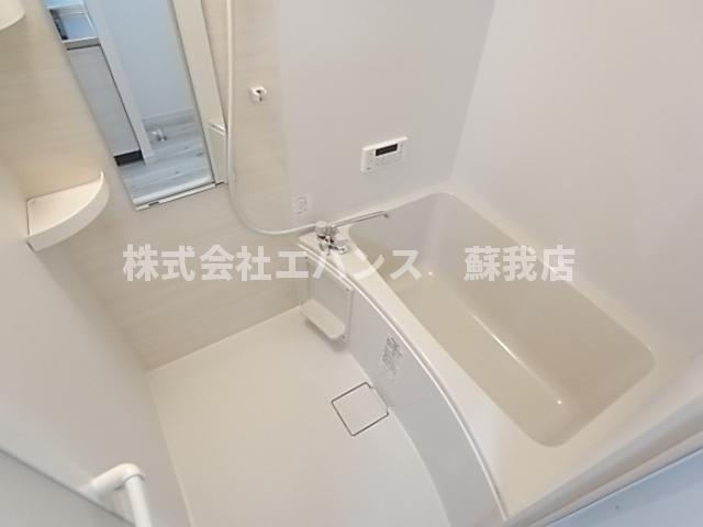 バス・シャワールーム　お風呂で日々の疲れを落としましょう