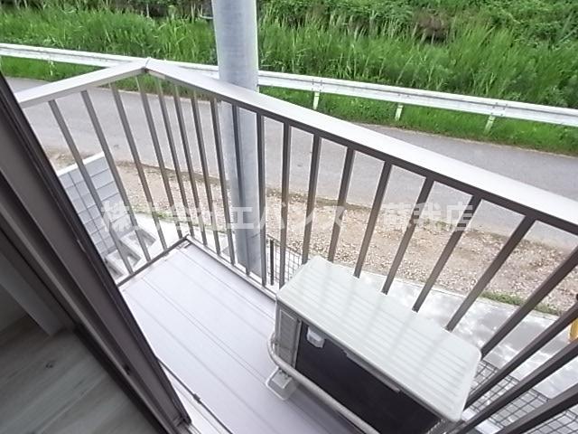 バルコニー　落ち着いた時間を過ごせるバルコニーです