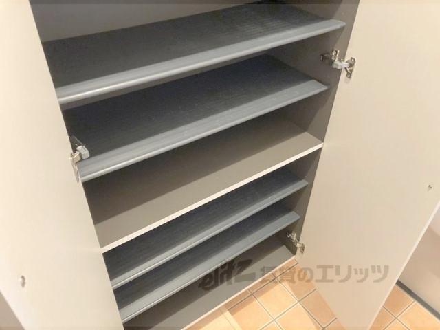 収納　下駄箱