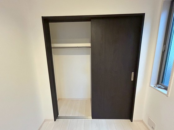 REGALEST 千田町の内装写真