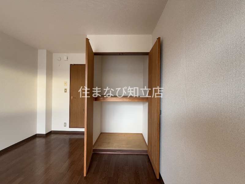 収納　同型タイプ