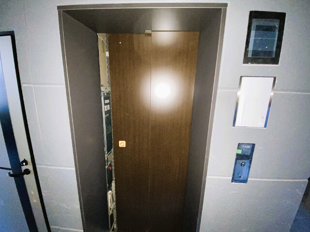 その他共有部分　便利なエレベータ付き１