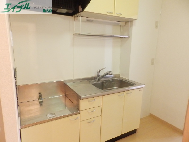 キッチン　別部屋同型タイプです。