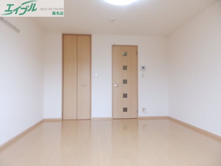 居室・リビング　別部屋同型タイプです。