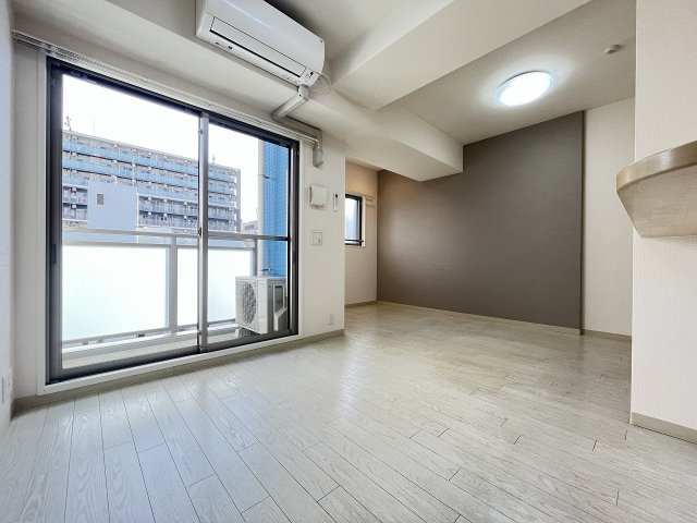 その他部屋・スペース　落ち着いて過ごせるお部屋なので、寝室にいかがでしょうか