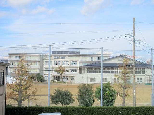 中学校　江西中学校（中学校）まで134m