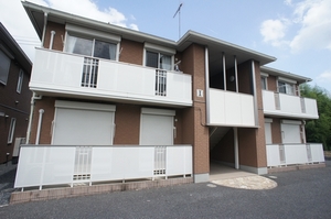 建物外観　敷地内駐車場２台付き♪