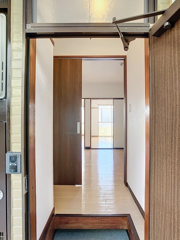 玄関　他部屋参照