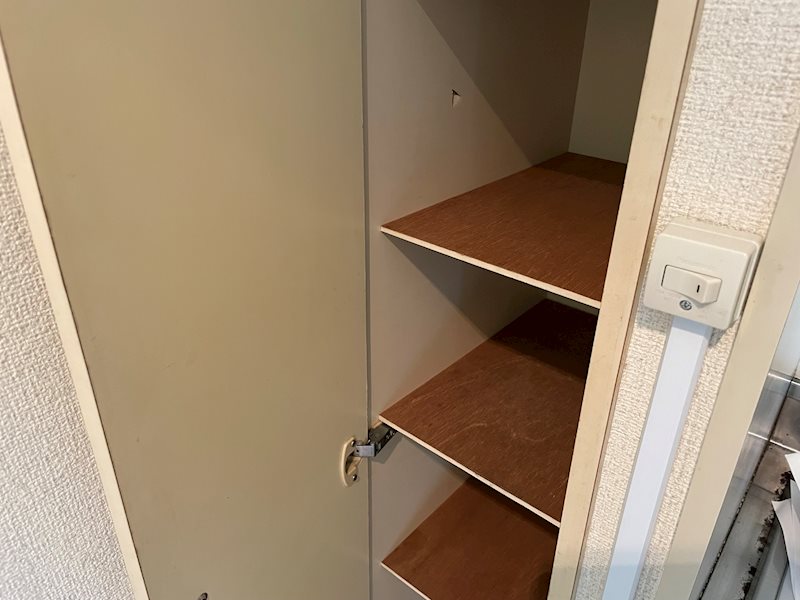 収納　別号室参照