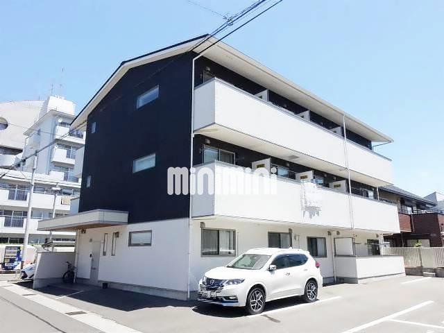 建物外観　南西から見た外観です。