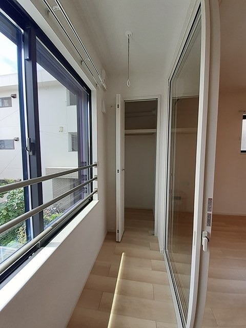 バルコニー　南東向きのサンルーム