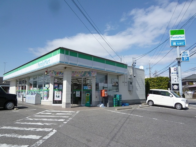 コンビニ　ファミリーマート　岡崎中園町店（コンビニ）まで270m