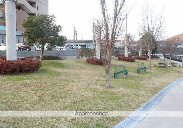 公園　公園（公園）まで400m