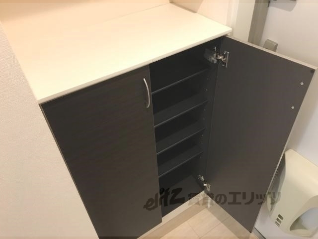 収納　下駄箱