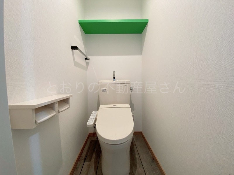 トイレ　トイレ※デザインカラーは異なる場合があります。