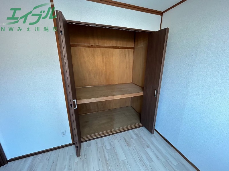 収納　同物件別部屋の写真