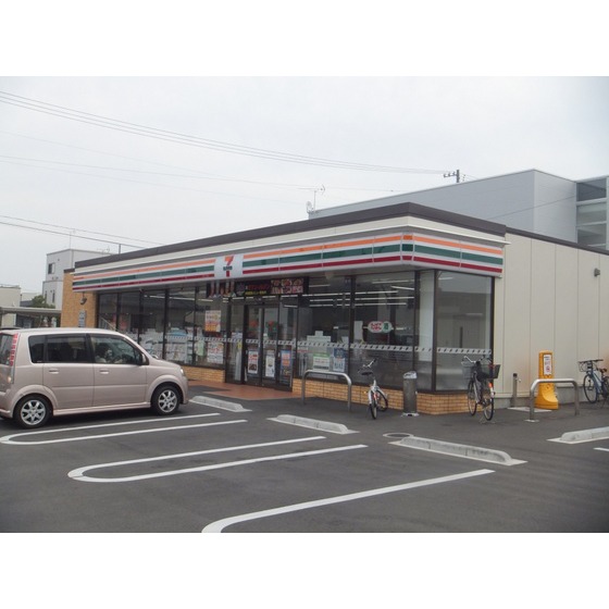 コンビニ　セブンイレブン長野七瀬西店（コンビニ）まで196m