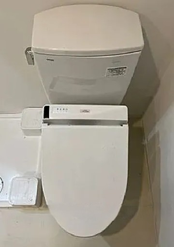 トイレ　トイレ