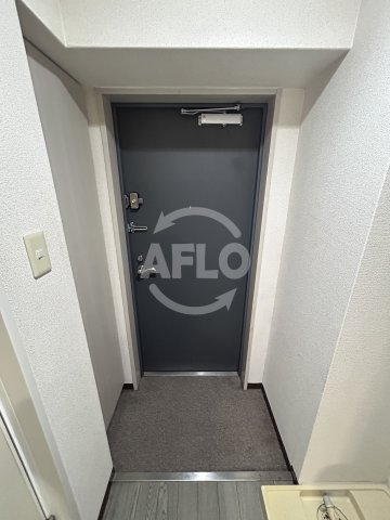 玄関　E-GATE　玄関