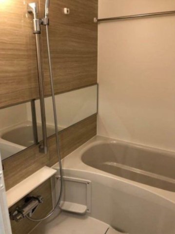 バス・シャワールーム　バス※別部屋参考写真