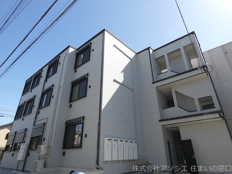 建物外観　SHIN MAISON北越谷のご紹介は住まいの窓口アソシエへ
