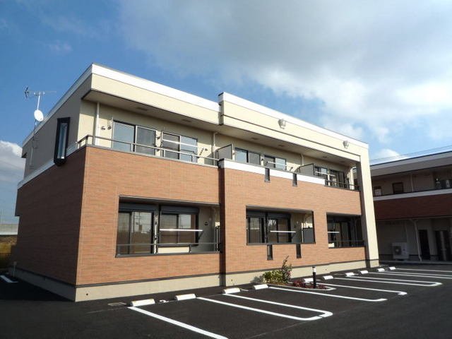 駐車場　駐車場完備です