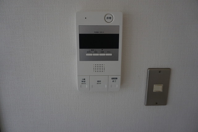 セキュリティ　参考写真（別号室の写真です）