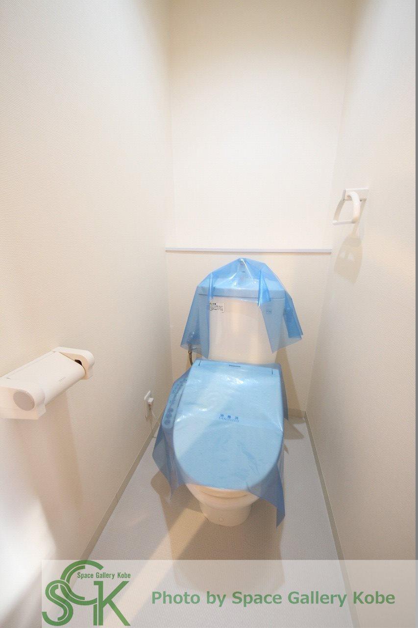 リアルテ 霞ヶ丘のトイレ写真