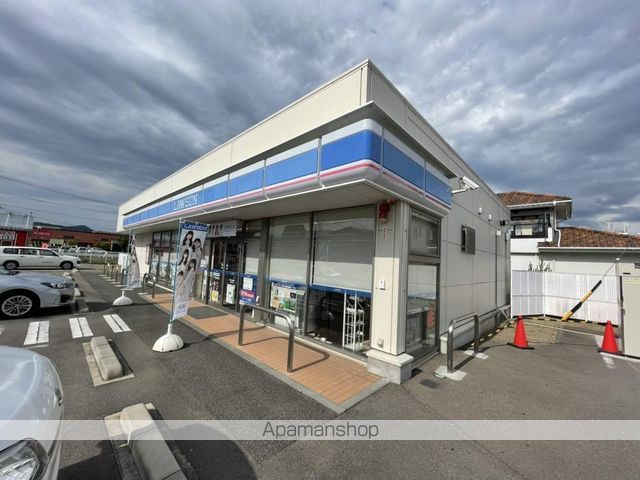コンビニ　ローソン（コンビニ）まで1242m