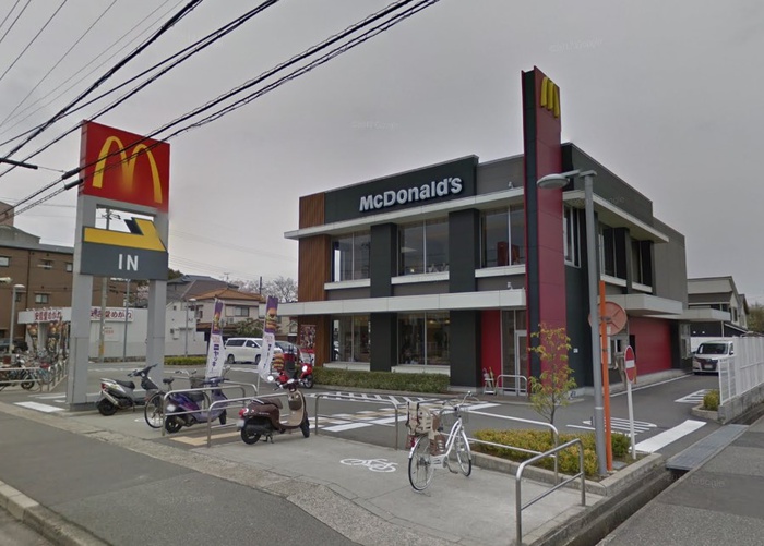 飲食店　マクドナルド伊丹荒牧店（飲食店）まで500m