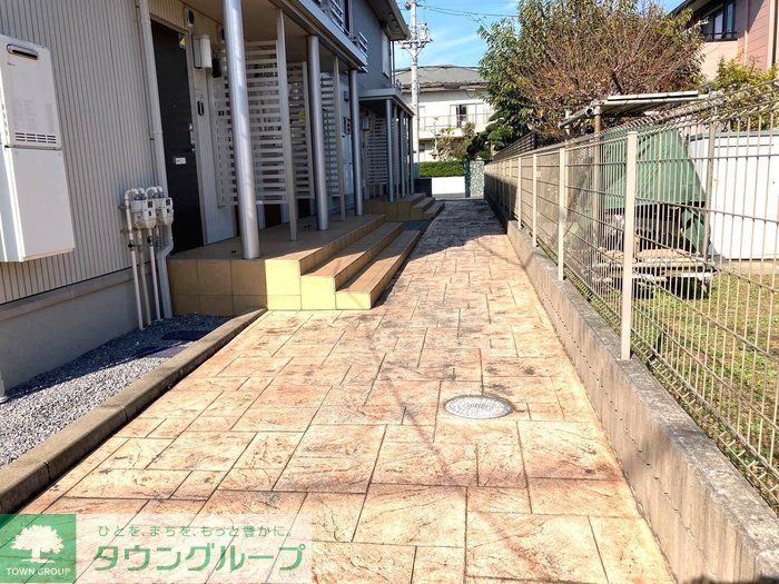 エントランス　お問合せはタウンハウジングまで！※現地待合わせ相談可能