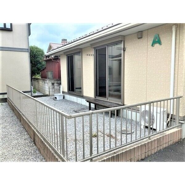 庭　図面と現状に相違がある場合には現状を優先
