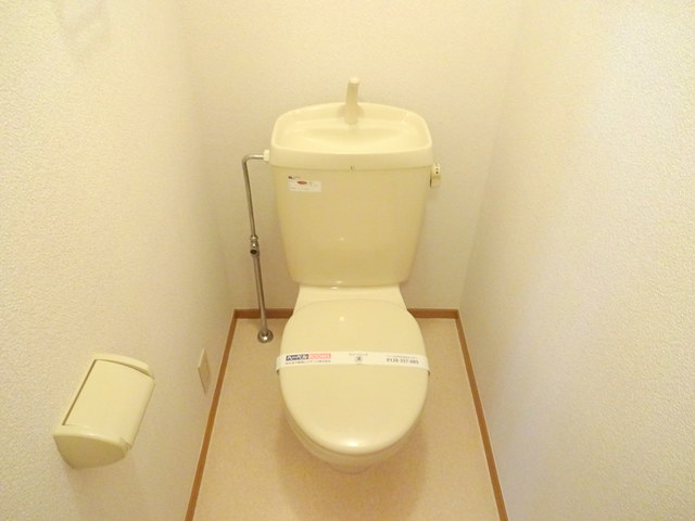 トイレ　★上部収納棚有★　★ウォシュレット設置できます！
