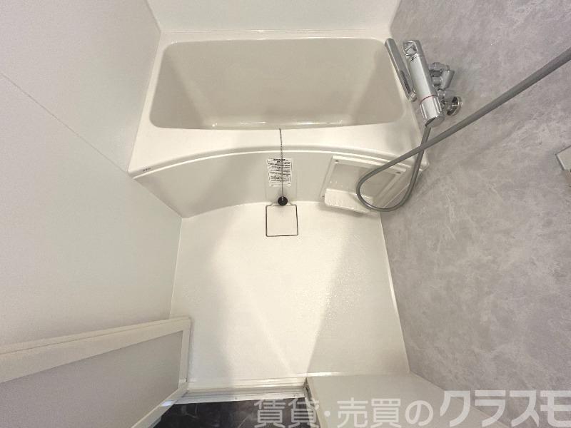 バス・シャワールーム　浴室乾燥機付きバス♪