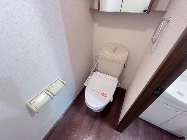 トイレ　シャワー付トイレ