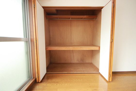 収納　※別号室の写真です。
