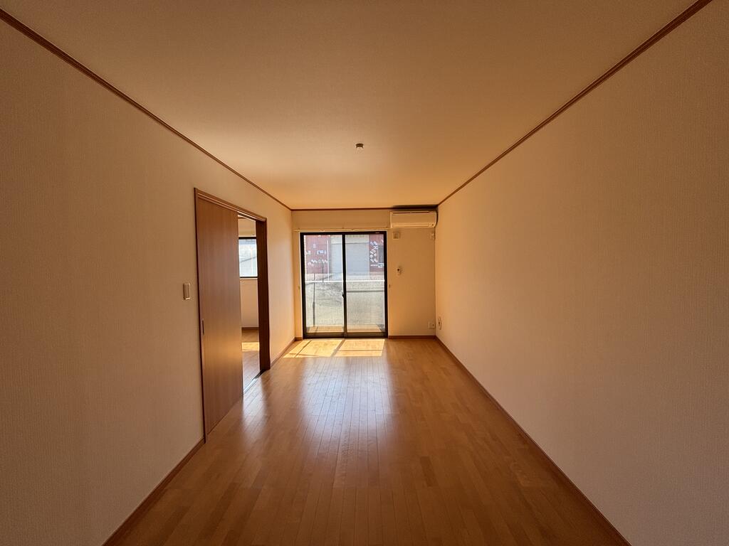 その他部屋・スペース　広々リビング