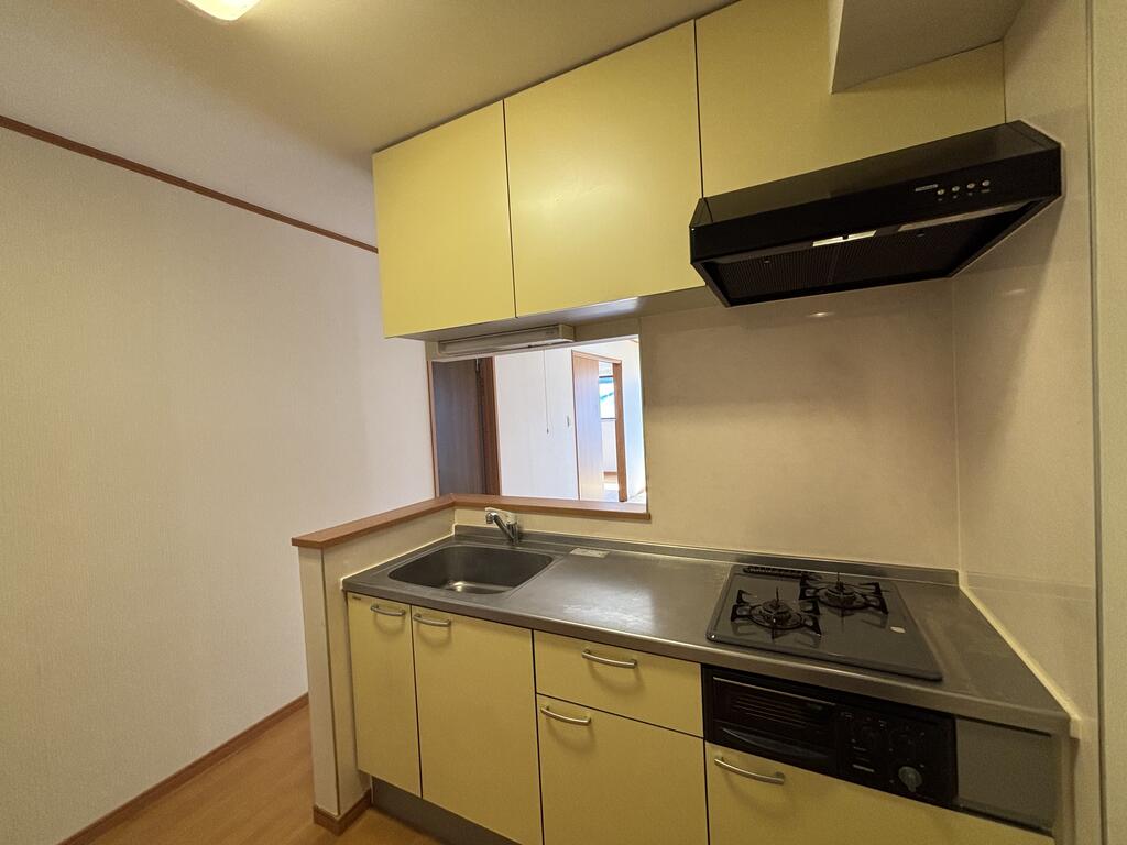 キッチン　写真は入居時です。