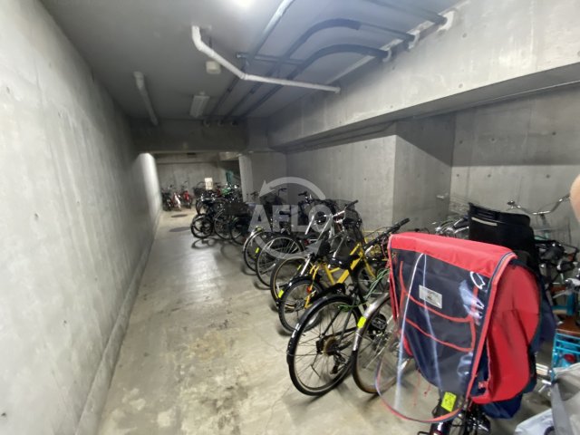その他共有部分　シーズ本町南　駐輪場