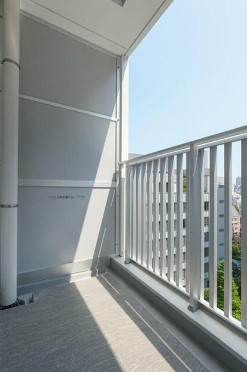 バルコニー　バルコニー