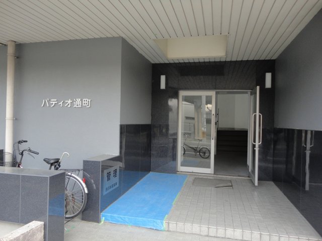 エントランス　毎日通るエントランスはこのようになっています