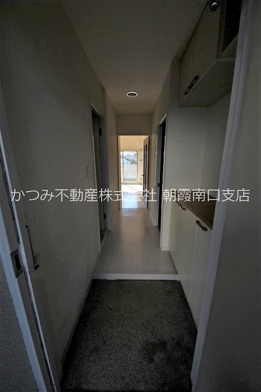 玄関　参考：他号室写真