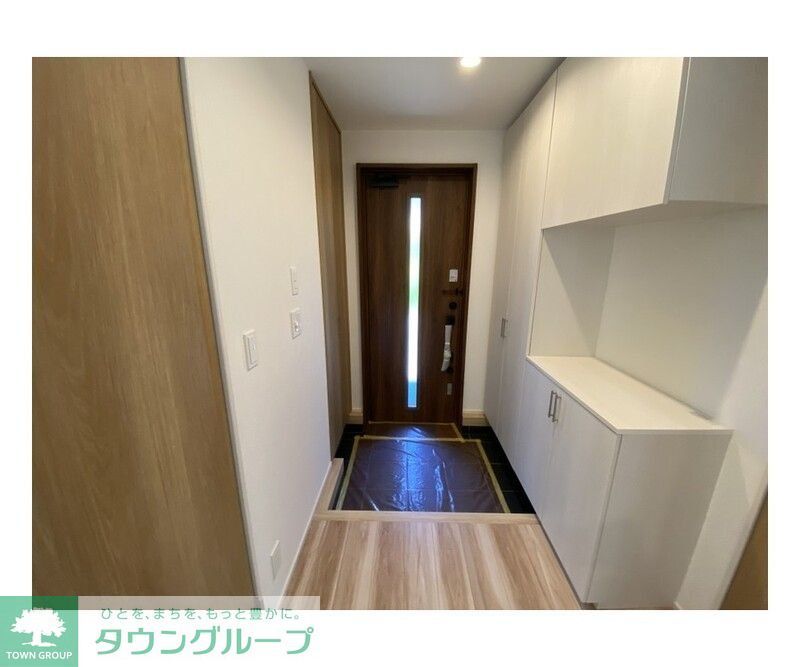 玄関　タウンハウジング調布店まで♪