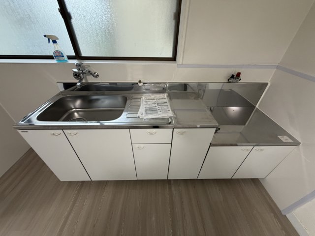 的形町戸建のキッチン写真