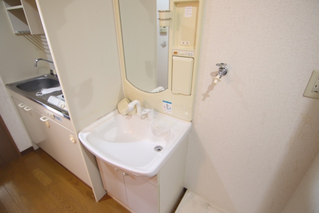 洗面設備　※別室の参考写真の為、現況優先です。
