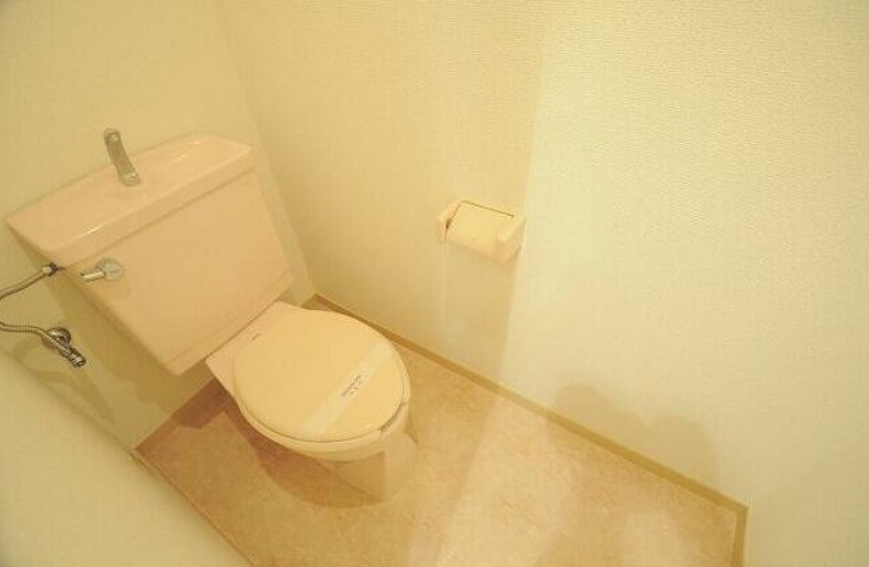 トイレ　※別部屋参考写真