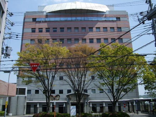 役所　河内長野市役所（役所）まで447m