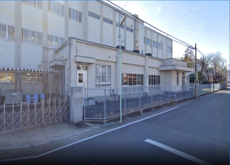 小学校　名古屋市立小幡小学校（小学校）まで588m