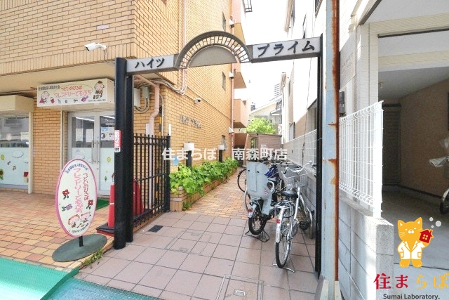 エントランス　共用部の印象も大切に